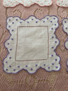 Vintage Embroidered Scalloped Linen cocktail napkins set of 12